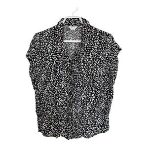 Reitmans Black and White Button-Up Blouse size small